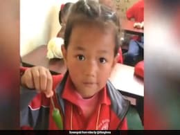 क्लास में बच्चों ने ऐसे बताए सब्जियों के नाम, पढ़ाई का ये तरीका देख इंप्रेस हुए लोग, नागालैंड के मंत्री ने की टीचर की तारीफ क्लास में बच्चों ने ऐसे बताए सब्जियों के नाम, पढ़ाई का ये तरीका देख इंप्रेस हुए लोग, नागालैंड के मंत्री ने की टीचर की तारीफ
