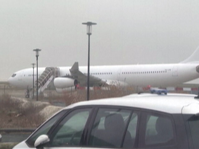 Grounded Plane With 300 Indians Finally Takes Off From France