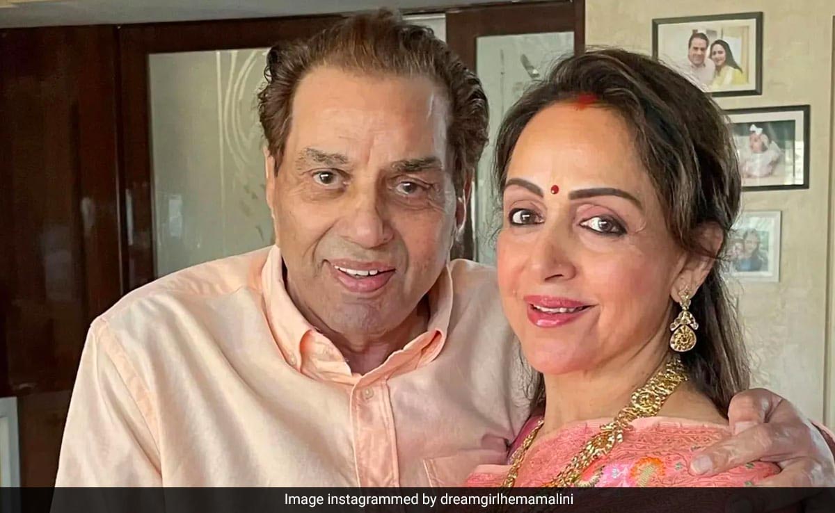 Bollywood News : हेमा मालिनी ने धर्मेंद्र को दी जन्मदिन की बधाई, कैप्शन में लिखा काश आप जान पाएं...