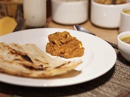 सोया चाप, मटर पनीर थाली सिर्फ 5 रुपये में, स्ट्रीट वेंडर के इस ऑफर में छिपा एक मजेदार ट्विस्ट सोया चाप, मटर पनीर थाली सिर्फ 5 रुपये में, स्ट्रीट वेंडर के इस ऑफर में छिपा एक मजेदार ट्विस्ट