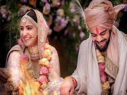 अनुष्का शर्मा और विराट कोहली की मैरिज एनिवर्सरी पर देखें शादी की कुछ अनदेखी तस्वीरें, 6 साल पहले खूब वायरल हुई थीं ये फोटो अनुष्का शर्मा और विराट कोहली की मैरिज एनिवर्सरी पर देखें शादी की कुछ अनदेखी तस्वीरें, 6 साल पहले खूब वायरल हुई थीं ये फोटो