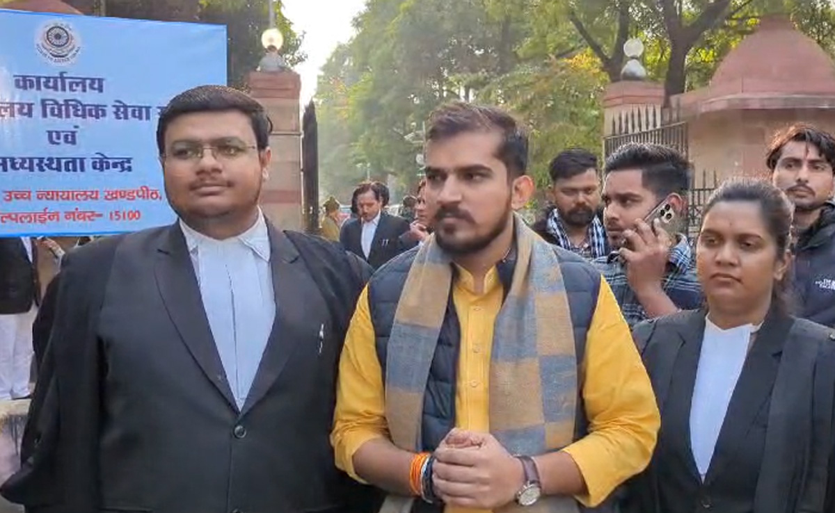 HC जज की गाड़ी छीनकर मरीज को अस्पताल ले गए थे ABVP के छात्र, 8 दिन बाद मिली जमानत