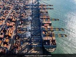 अदाणी पोर्ट्स का मुनाफा दिसंबर तिमाही में 65% बढ़कर 2,208 करोड़ रुपये हुआ अदाणी पोर्ट्स का मुनाफा दिसंबर तिमाही में 65% बढ़कर 2,208 करोड़ रुपये हुआ