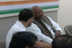 Congress Announces Launch Of "Donate For Desh" Crowdfunding Campaign Congress Announces Launch Of "Donate For Desh" Crowdfunding Campaign