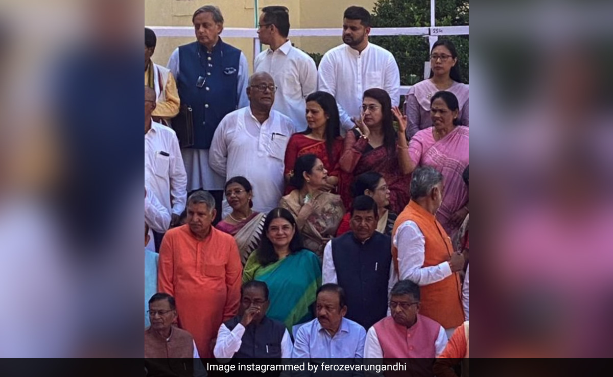 "There Are Some Who Stand Out...": Varun Gandhi's Insta Post For Mother