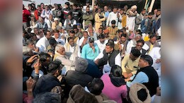 राजस्थान में दलित युवक की पीट-पीटकर हत्या, आक्रोशित लोगों ने बंद किया सरदारशहर बाजार, राजेंद्र राठौड़ ने कांग्रेस पर लगाया आरोप