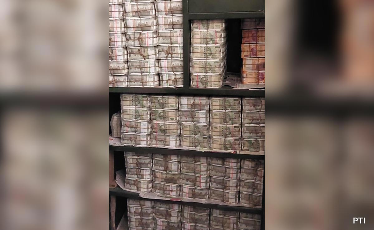 "Nothing To Do With Congress": Jharkhand Minister On Massive Cash Haul