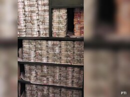 आयकर विभाग के छापों में ओडिशा में 220 करोड़ से ज्यादा की नकदी बरामद, PM मोदी ने कसा तंज आयकर विभाग के छापों में ओडिशा में 220 करोड़ से ज्यादा की नकदी बरामद, PM मोदी ने कसा तंज