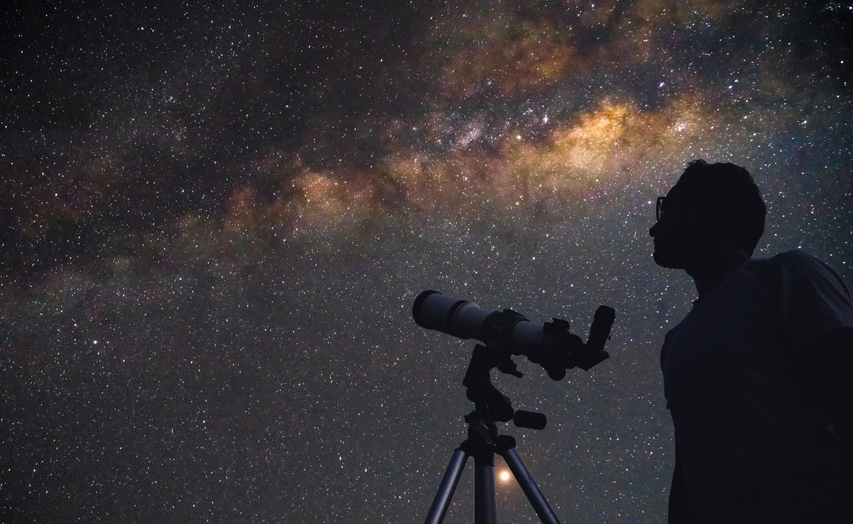 Meteors, Supermoons, A Comet And More: Your Guide To The Sky In 2024