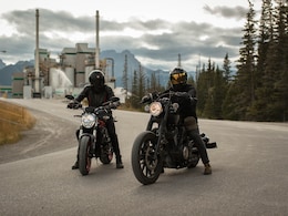 Nagpur News : आता दुचाकीमध्ये ठेवता येणार दोघांचे हेल्मेट, नागपूर विद्यापीठाच्या संशोधकांची निर्मिती