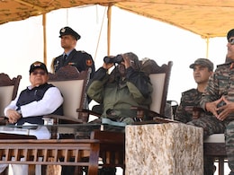 महिलाओं को स्वावलंब बनाने में स्वयं सहायता समूह दे रहे हैं योगदान : राष्ट्रपति