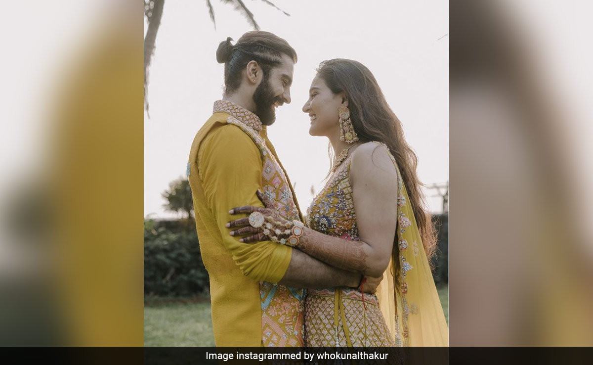 Inside Mukti Mohan And Kunal Thakur's Mehendi Ceremony