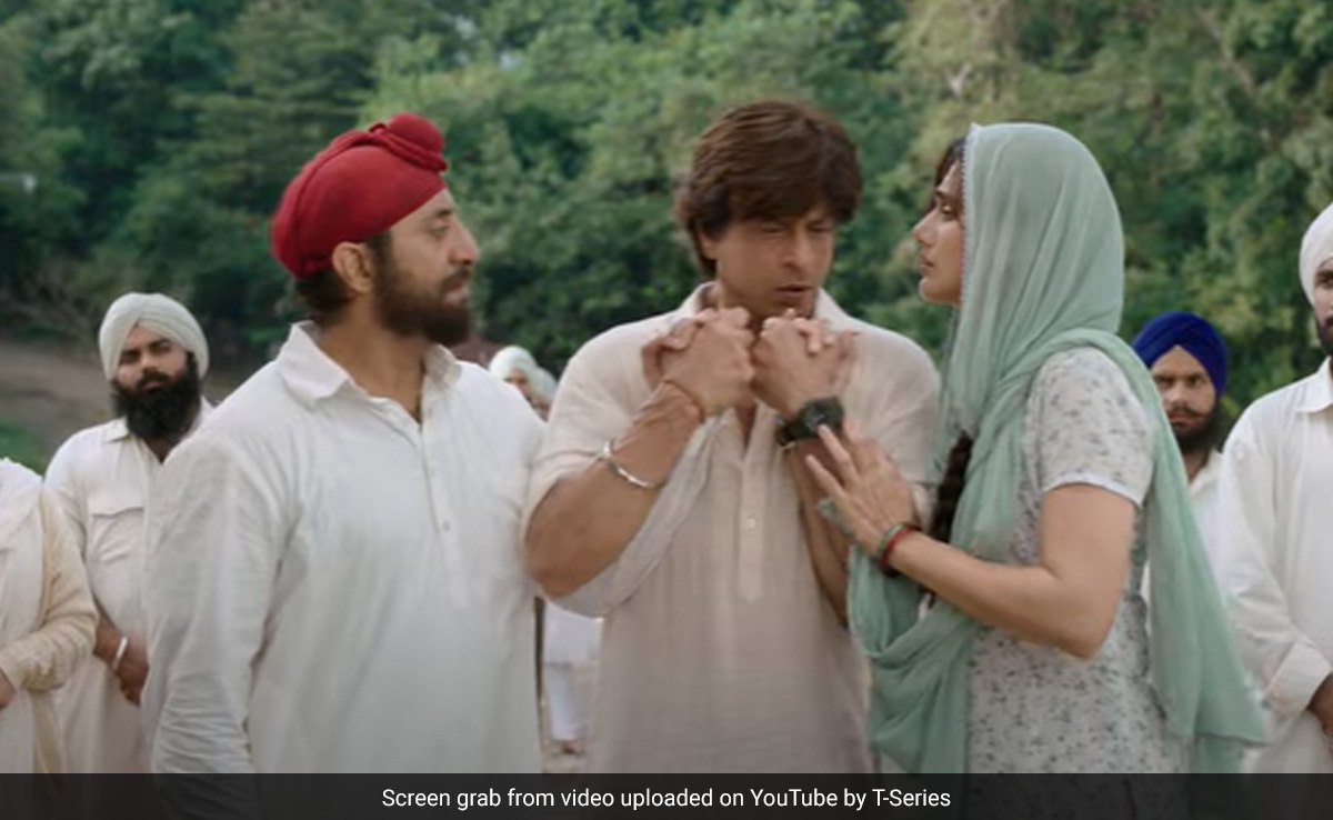 <i>Dunki</i> Advance Booking: Shah Rukh Khan's Film Makes Whopping Rs 7.46 Crore From Day 1 Tickets Sale