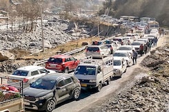 Over 55,000 Cars Enter Shimla In 3 Days Amid Massive Festive Rush Over 55,000 Cars Enter Shimla In 3 Days Amid Massive Festive Rush