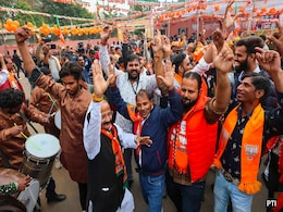 Rajasthan Election Results 2023: बीजेपी ने कहा- 'जादूगर का जादू खत्म', कांग्रेस मंगलवार को बैठक करेगी Rajasthan Election Results 2023: बीजेपी ने कहा- 'जादूगर का जादू खत्म', कांग्रेस मंगलवार को बैठक करेगी