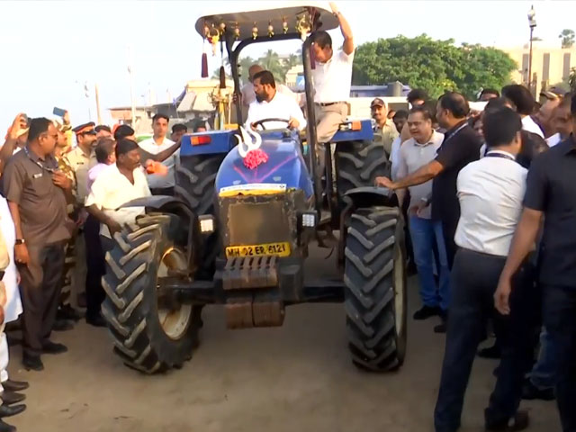Eknath Shinde Drives Tractor At Cleanliness Drive At Mumbai's Juhu Beach