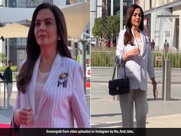 Nita Ambani In A Pinstriped Pantsuit Is Exuding Serious Boss Lady Vibes At The IPL Auction In Dubai Nita Ambani In A Pinstriped Pantsuit Is Exuding Serious Boss Lady Vibes At The IPL Auction In Dubai