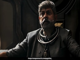 साउथ का ऐसा विलेन जो लेता है बड़े-बड़े हीरो से भी ज्यादा फीस, इनकी ये 5 फिल्में नहीं देखीं तो क्या देखा साउथ का ऐसा विलेन जो लेता है बड़े-बड़े हीरो से भी ज्यादा फीस, इनकी ये 5 फिल्में नहीं देखीं तो क्या देखा