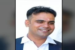 UP: कन्नौज में कुर्की वारंट लेकर पहुंची पुलिस पर फायरिंग, इलाज के दौरान सिपाही की मौत UP: कन्नौज में कुर्की वारंट लेकर पहुंची पुलिस पर फायरिंग, इलाज के दौरान सिपाही की मौत