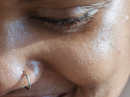 नोज पिन आपकी खूबसूरती बढ़ाने के साथ सेहत को पहुंचाती है गजब का फायदा, जानिए यहां नोज पिन आपकी खूबसूरती बढ़ाने के साथ सेहत को पहुंचाती है गजब का फायदा, जानिए यहां