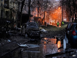 Ukraine and Russia War : रूस, यूक्रेन ने युद्ध शुरू होने के बाद से सबसे बड़ी कैदी अदला-बदली की घोषणा की Ukraine and Russia War : रूस, यूक्रेन ने युद्ध शुरू होने के बाद से सबसे बड़ी कैदी अदला-बदली की घोषणा की
