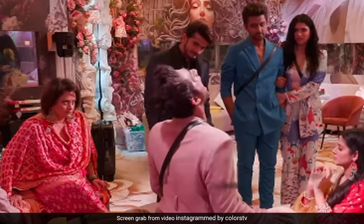 बिग बॉस 17 में फिजिकल होने पर शो से बाहर हुआ ये कंटेस्टेंट! फूट फूटकर रोए अभिषेक कुमार, फैंस बोले- इंसाफ होना चाहिए