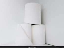 US Woman Breaks Up With Boyfriend After Finding Out He Doesn't Use Toilet Paper US Woman Breaks Up With Boyfriend After Finding Out He Doesn't Use Toilet Paper