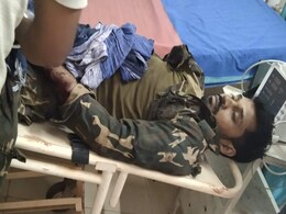 CG Naxal Attack: नारायणपुर में नक्सलियों ने फिर किया ब्लास्ट, एक जवान शहीद और दूसरा घायल CG Naxal Attack: नारायणपुर में नक्सलियों ने फिर किया ब्लास्ट, एक जवान शहीद और दूसरा घायल