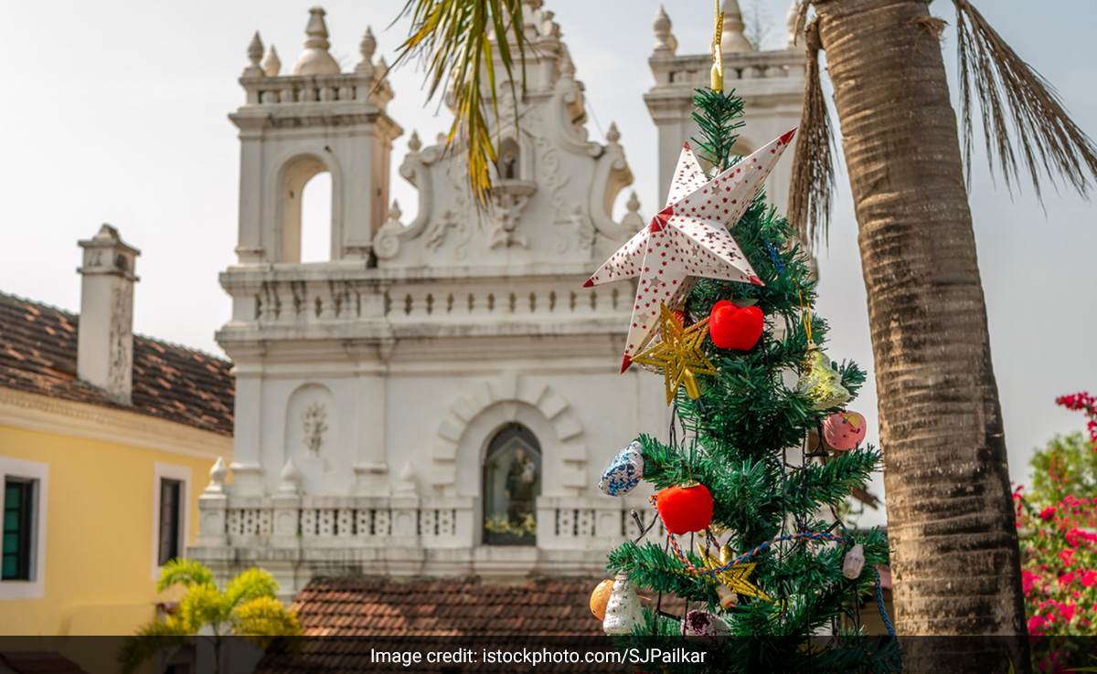गोवा में क्रिसमस के अवसर पर गिरजाघरों में जश्न का माहौल, मुख्यमंत्री ने दीं शुभकामनाएं