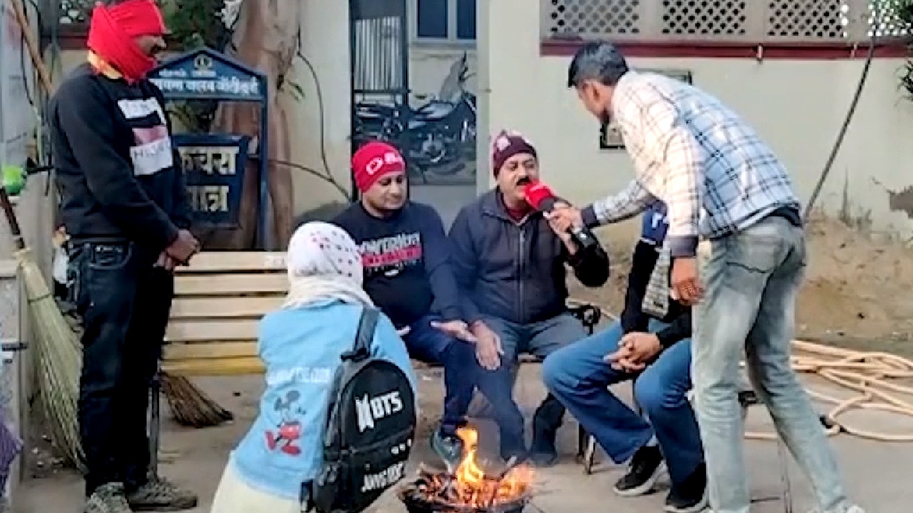 दौसा में कंपकंपाने वाली ठंड का सितम अलाव जलाने को मजबूर हुए लोग