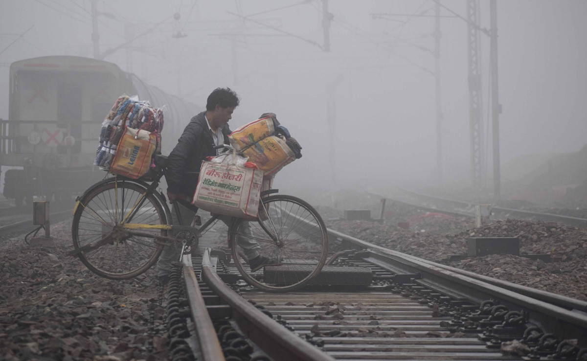 दिल्ली में शीत लहर की चेतावनी, दो दिन तक घने कोहरे का अनुमान