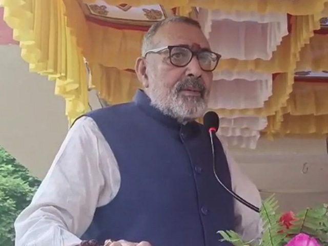 Giriraj Singh Vs Trinamool Over "Thumka Comment" On Mamata Banerjee