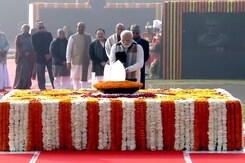 PM Modi Pays Tribute To Atal Bihari Vajpayee On Birth Anniversary PM Modi Pays Tribute To Atal Bihari Vajpayee On Birth Anniversary