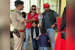Inside Kareena Kapoor And Saif Ali Khan's Famjam Moments At The Airport Inside Kareena Kapoor And Saif Ali Khan's Famjam Moments At The Airport