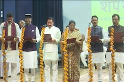 27 Ministers Take Oath In Madhya Pradesh, 11 From OBC Category 27 Ministers Take Oath In Madhya Pradesh, 11 From OBC Category