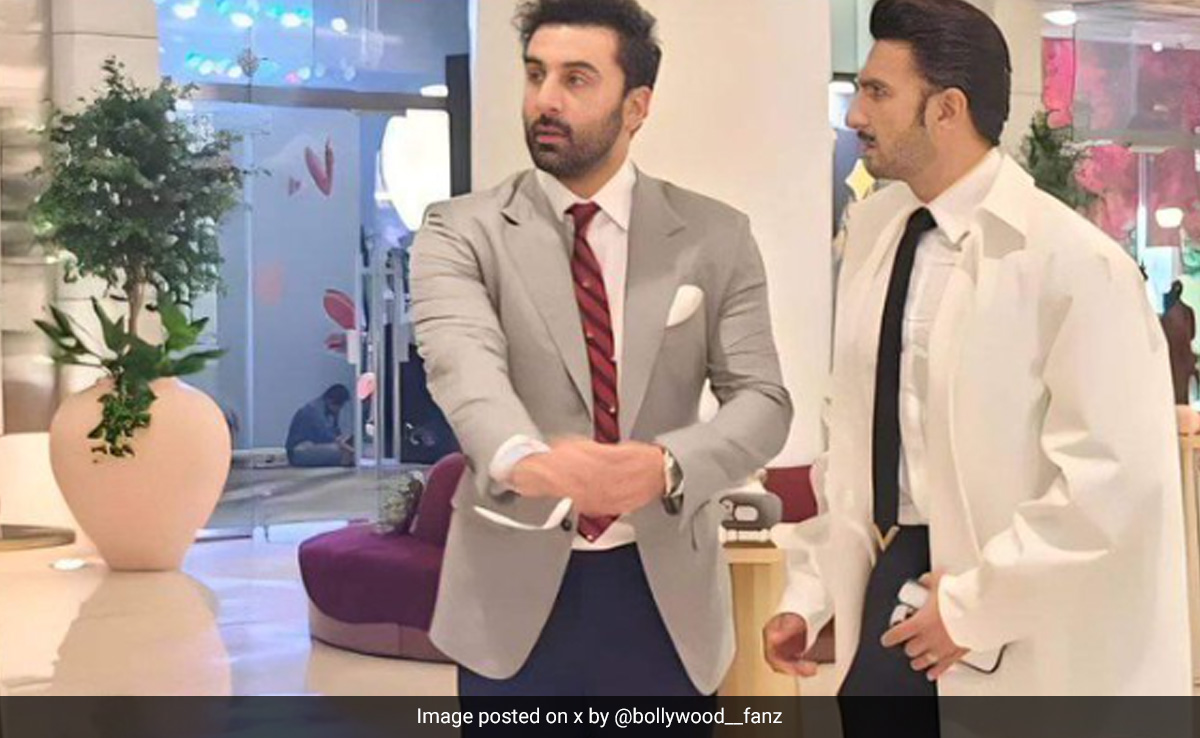 Viral Pic: Ranbir Kapoor And Ranveer Singh Hung Out At <i>The Archies</i> Screening