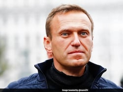 Alexei Navalny&#039;s Wife Says Tests Show Her Husband Was Poisoned