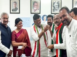 Congress Meets Telangana Governor, Stakes Claim To Form Government Congress Meets Telangana Governor, Stakes Claim To Form Government