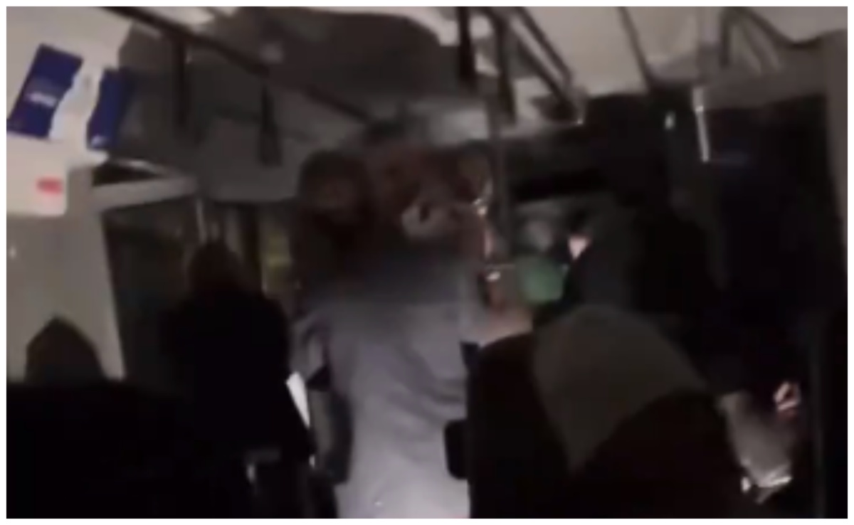 Woman Sexually Assaulted While Trapped On London Train During 4-Hour Blackout