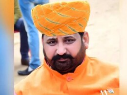 Sukhdev Gogamedi Murder Case: गोगामेड़ी मर्डर केस में NIA ने गोल्डी बरार और रोहित गोदारा समेत 12 लोगों के खिलाफ दाखिल की चार्जशीट Sukhdev Gogamedi Murder Case: गोगामेड़ी मर्डर केस में NIA ने गोल्डी बरार और रोहित गोदारा समेत 12 लोगों के खिलाफ दाखिल की चार्जशीट