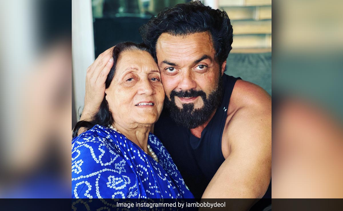 Bobby Deol's Mom Prakash Kaur On <i>Animal</i>: "<i>Mujhse Nahi Dekha Jaata</i>"
