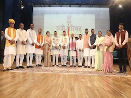 'टीम मोहन' में कितने OBC चेहरे? 28 में से कितने मंत्री सामान्य और SC-ST? नए कैबिनेट के बारे में जानें सब कुछ 'टीम मोहन' में कितने OBC चेहरे? 28 में से कितने मंत्री सामान्य और SC-ST? नए कैबिनेट के बारे में जानें सब कुछ