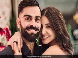 विराट कोहली के लिए अनुष्का शर्मा ने लिखी ये बात, वेडिंग एनिवर्सरी की शेयर कर दीं इनसाइड तस्वीरें विराट कोहली के लिए अनुष्का शर्मा ने लिखी ये बात, वेडिंग एनिवर्सरी की शेयर कर दीं इनसाइड तस्वीरें