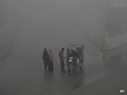 Pakistan Uses Artificial Rain For First Time To Combat Smog In Lahore Pakistan Uses Artificial Rain For First Time To Combat Smog In Lahore