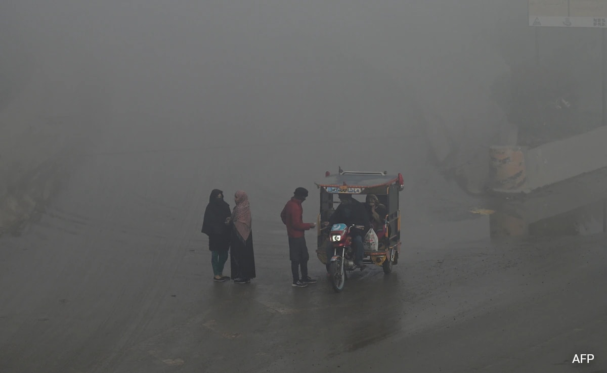 Pakistan's Lahore Declared Most Polluted City In World With AQI Of 394