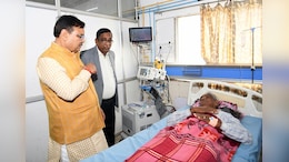 Rajasthan Chief Minister Conducts Surprise Inspection Of Jaipur Hospital, Meets Patients