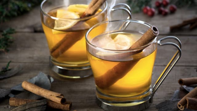Why Hot Toddy Is The Perfect Winter Drink For Warmth, Immunity And Congestion Relief