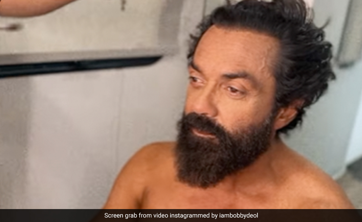 How Bobby Deol Became Abrar - See His BTS From <i>Animal</i> Sets