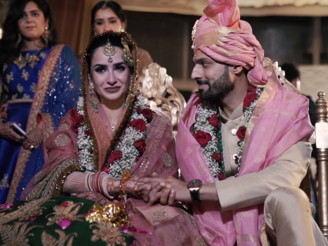 Wedding Season Trends: कौन सा लहंगा, कौन सी जूलरी, खाने में क्या ट्रेंडिंग इस सीजन