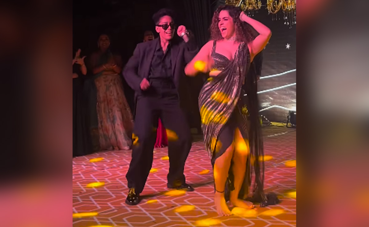 Sanya Malhotra Dances To Shah Rukh Khan's <i>Chennai Express</i> Song At Sister's Wedding. Watch Sanya Malhotra Dances To Shah Rukh Khan's <i>Chennai Express</i> Song At Sister's Wedding. Watch